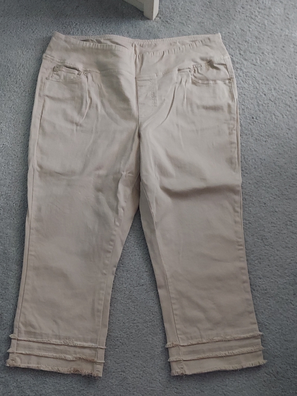Belle By Kim Gravel Crop Pants